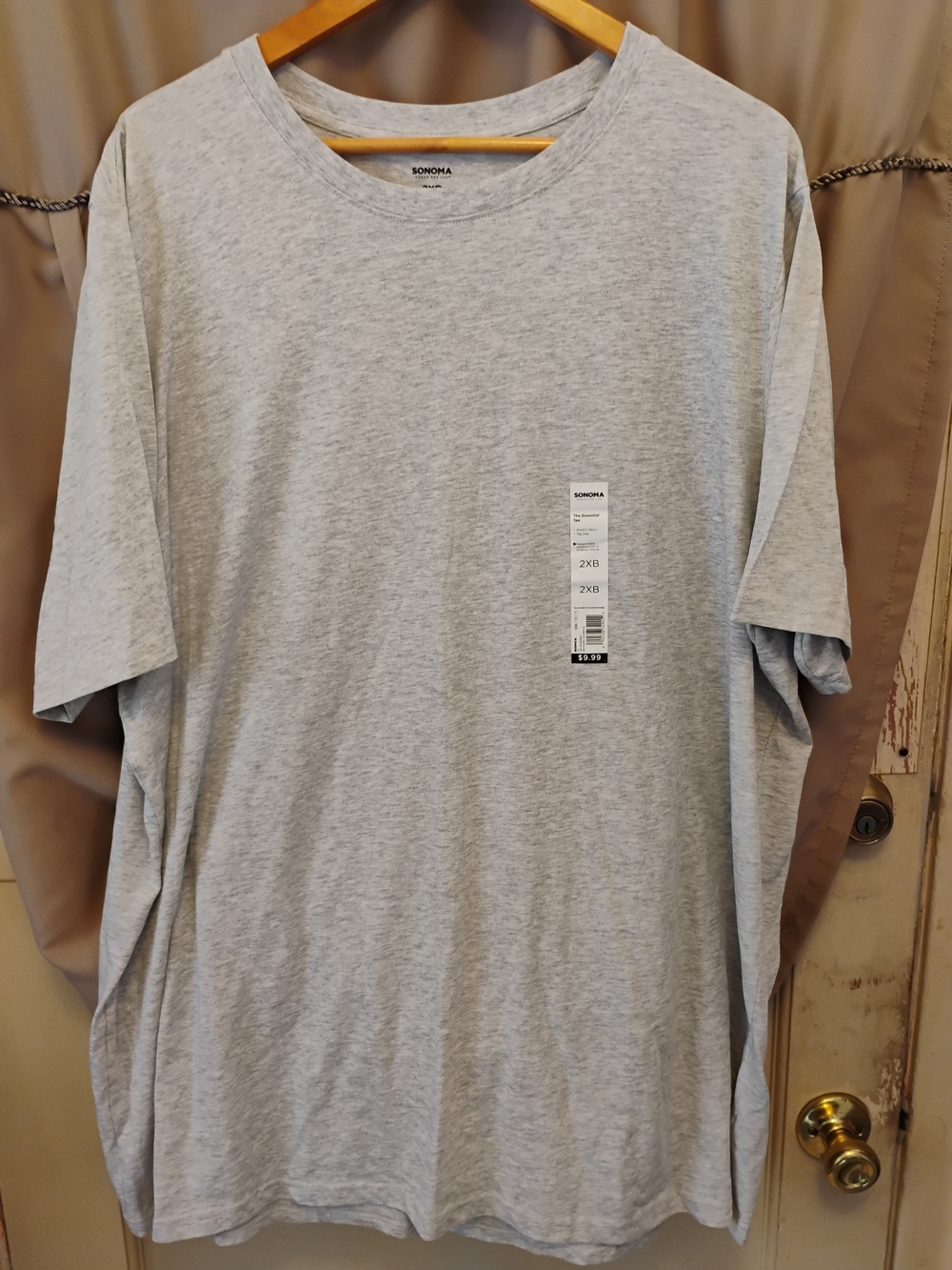 Brand New Sonoma Heather Light Gray Short Sleeve Tee. Size 2xlb